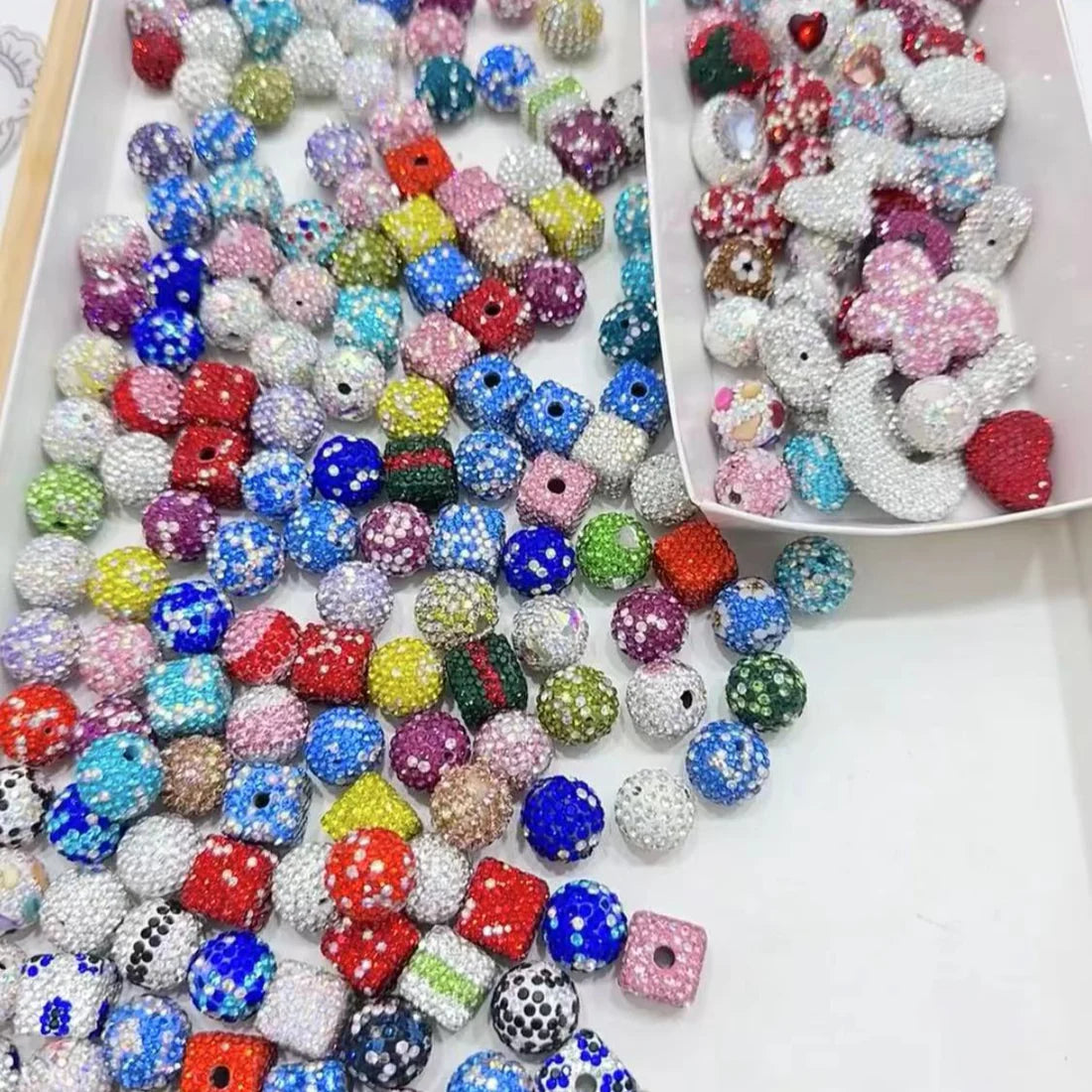 !!!! NEW Lucky diamond beads-Lia shop